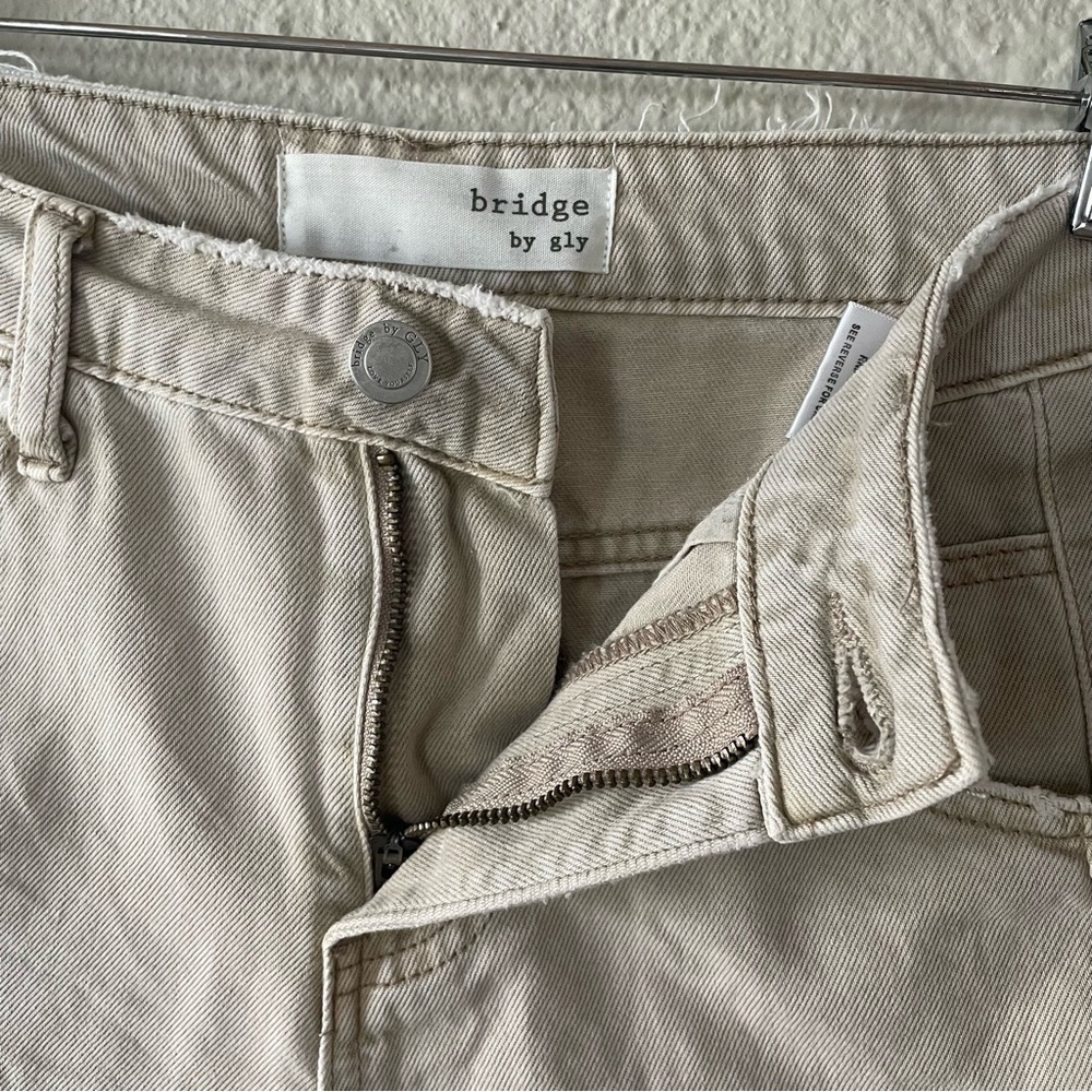 Bridge by GLY Mom Cuffed Shorts Womens 24 Tan Mid Rise Distressed Khaki Boho - Picture 8 of 15